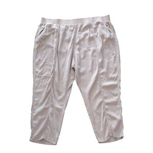 Sonoma Tapered Crop Pants Ultracomfort Waistband Tan NWT